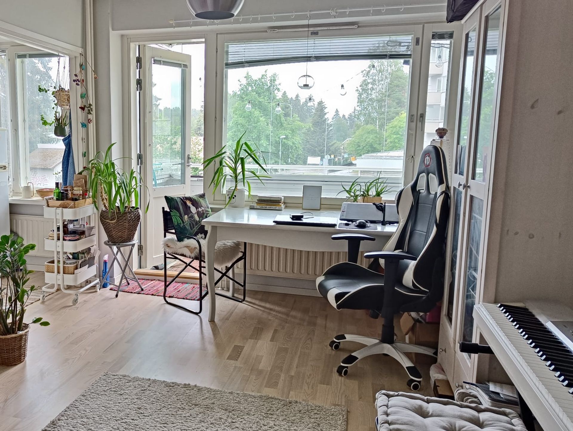 Hirsimetsäntie 56 A 5